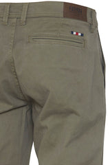 Pantalon FQ1924 Chino Regular Vert Olive